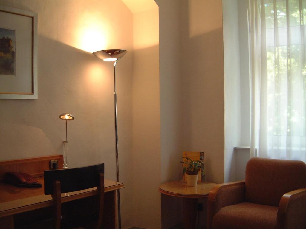 Hotel Restaurant Toscana Naumburg Naumburg  Zimmer foto